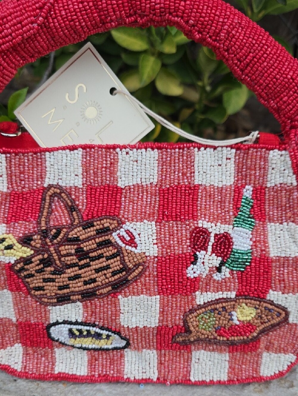 Red Picnic Beaded Bag - Picture 2 of 8